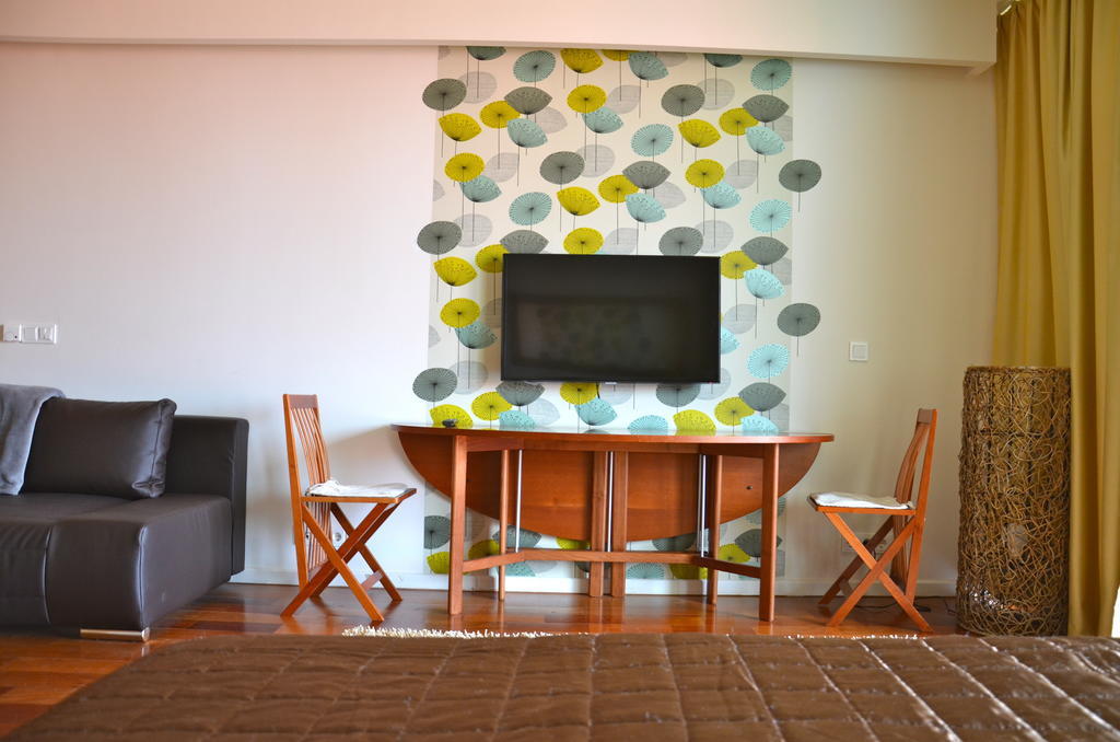 Modern Apartment With Lake View Balatonlelle Exterior photo